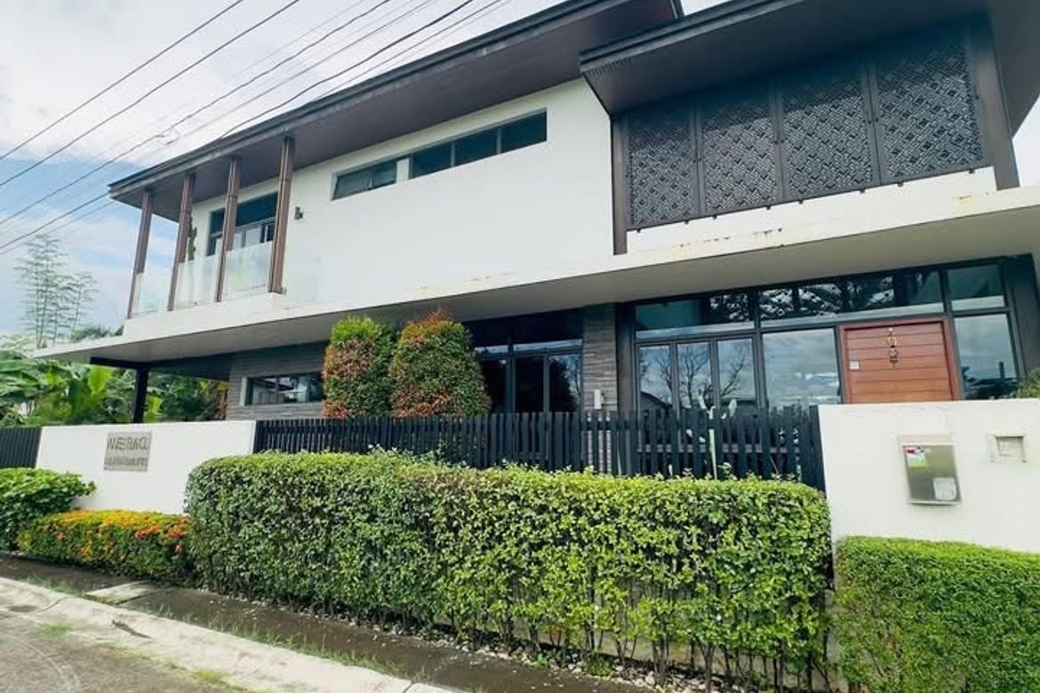3 Bedroom House for Sale in Pulung Maragul, Angeles, Pampanga