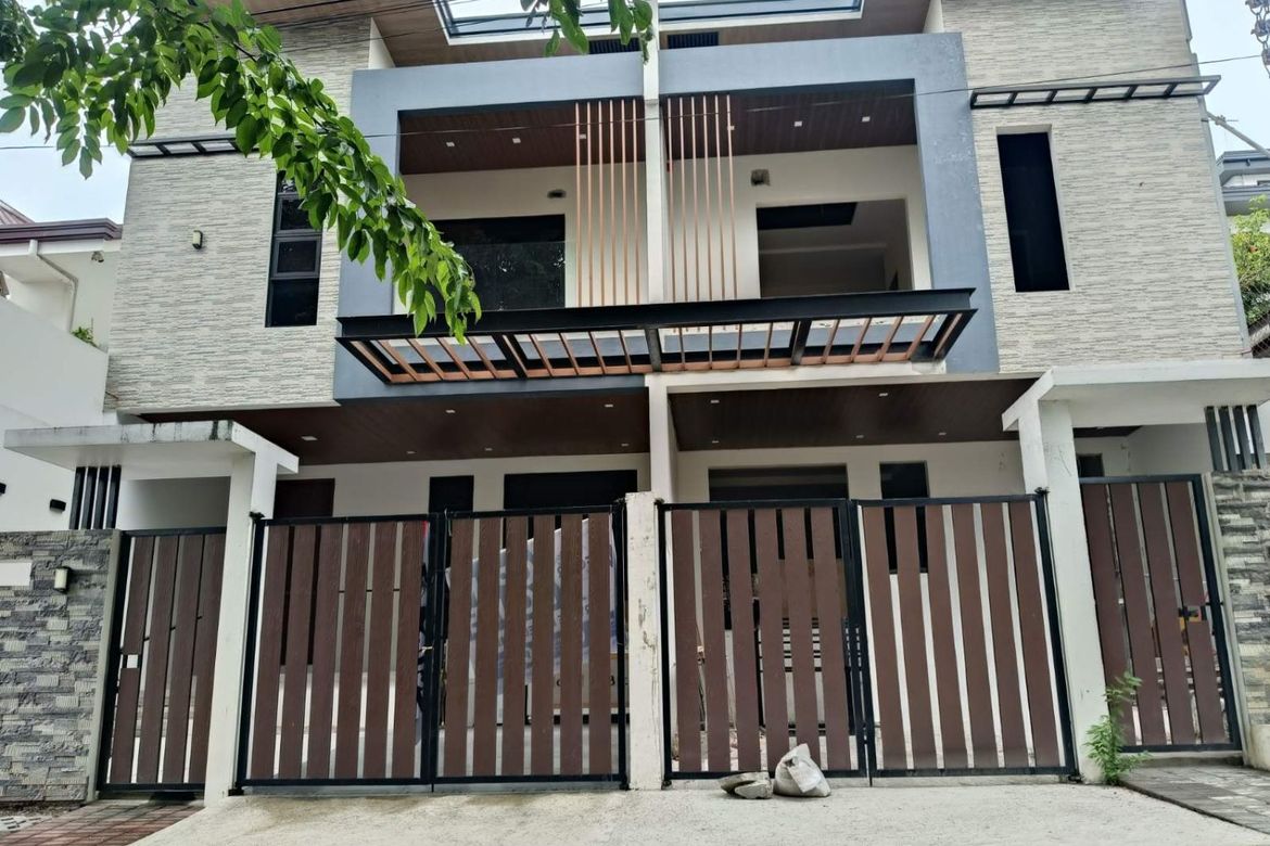 3 Bedroom House for Sale in Putatan, Muntinlupa, Metro Manila