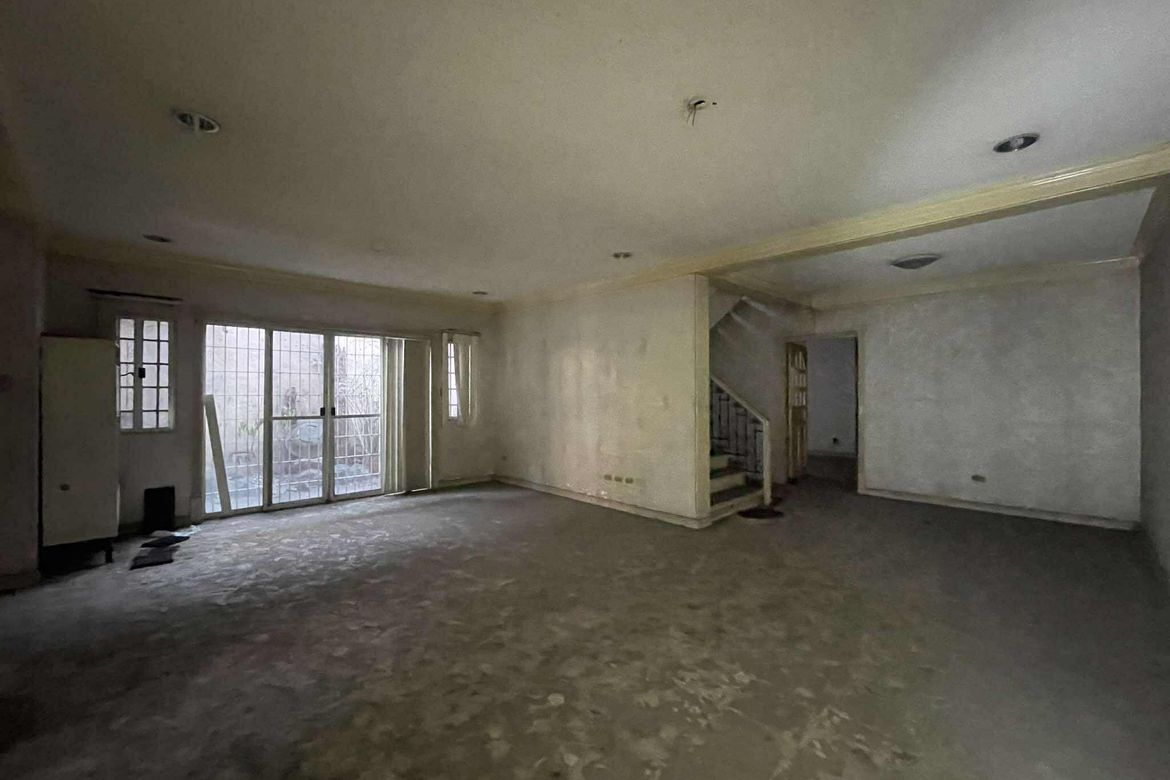 3 Bedroom House for Sale in Sacred Heart, Quezon City, Metro Manila near MRT-3 Kamuning – photo 6