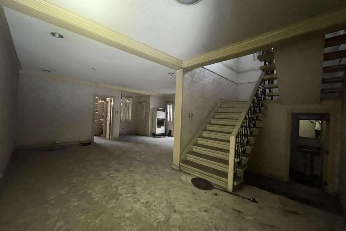 3 Bedroom House for Sale in Sacred Heart, Quezon City, Metro Manila near MRT-3 Kamuning – photo 7