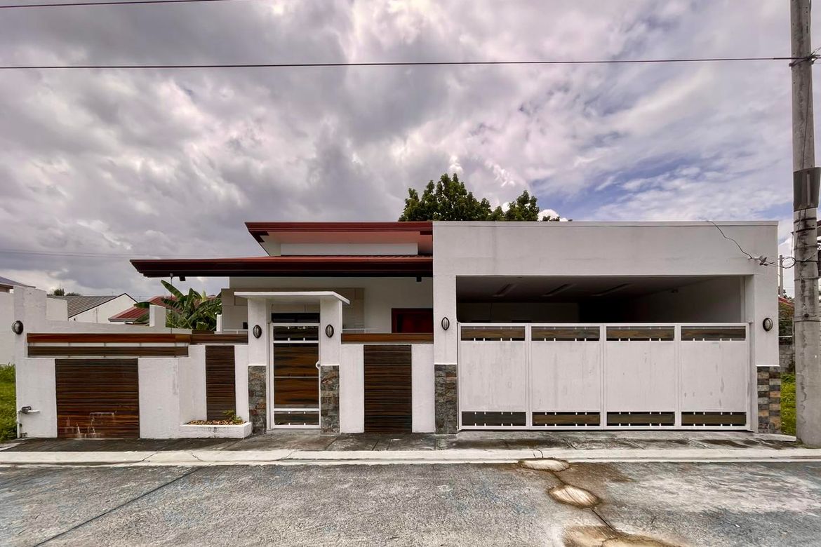 3 Bedroom House for Sale in Saguin, San Fernando, Pampanga