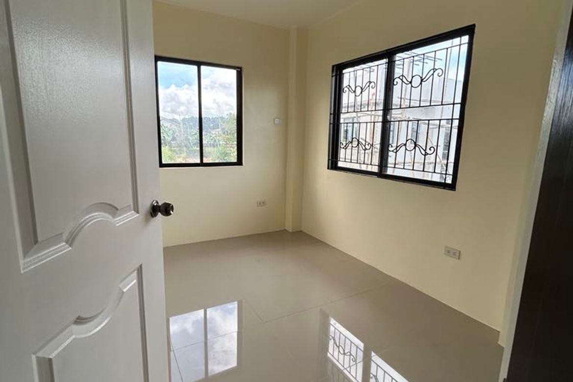 3 Bedroom House for Sale in Sambag, Iloilo City, Iloilo – photo 4