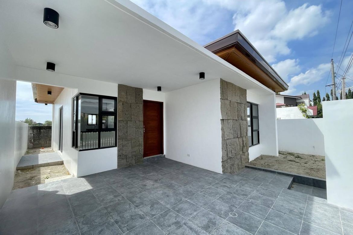 3 Bedroom House for Sale in San Agustin, Concepcion, Tarlac – photo 2