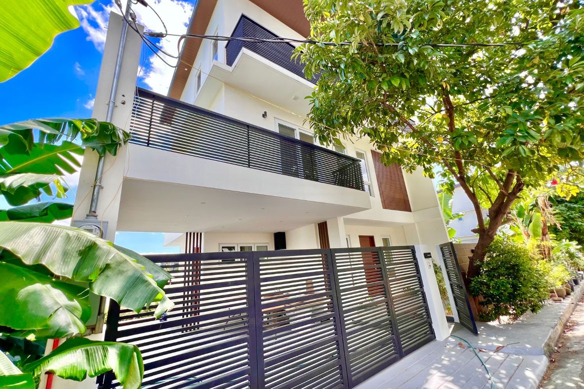 3 Bedroom House for Sale in San Andres, Cainta, Rizal