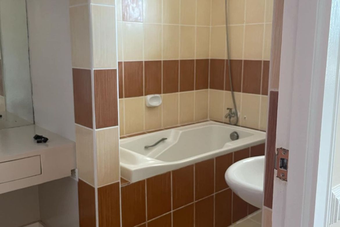 3 Bedroom House for Sale in San Antonio, Parañaque, Metro Manila – photo 4