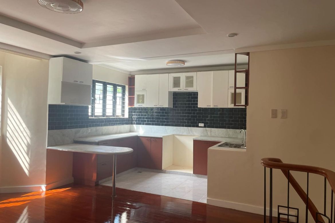 3 Bedroom House for Sale in San Antonio, Parañaque, Metro Manila – photo 6
