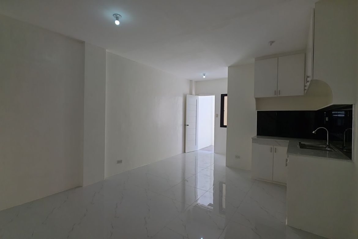 3 Bedroom House for Sale in San Bartolome, Quezon City, Metro Manila – photo 3