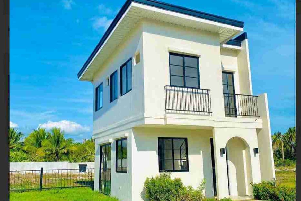 3 Bedroom House for Sale in San Crispin, San Pablo, Laguna