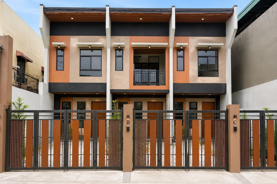 3 Bedroom House for Sale in San Isidro, Parañaque, Metro Manila