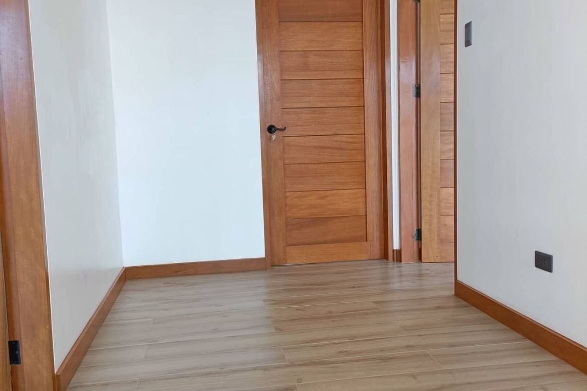 3 Bedroom House for Sale in San Isidro, Parañaque, Metro Manila – photo 8