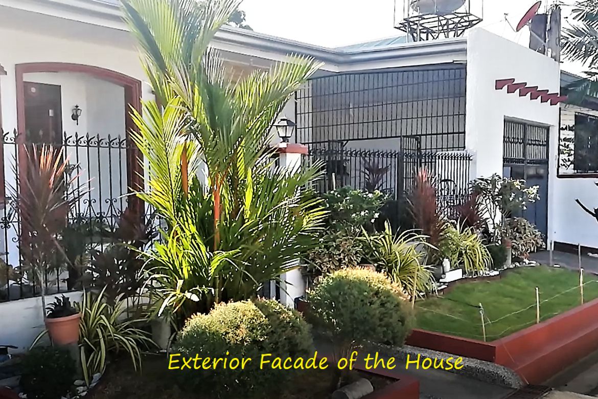 3 Bedroom House for Sale in San Isidro, Parañaque, Metro Manila