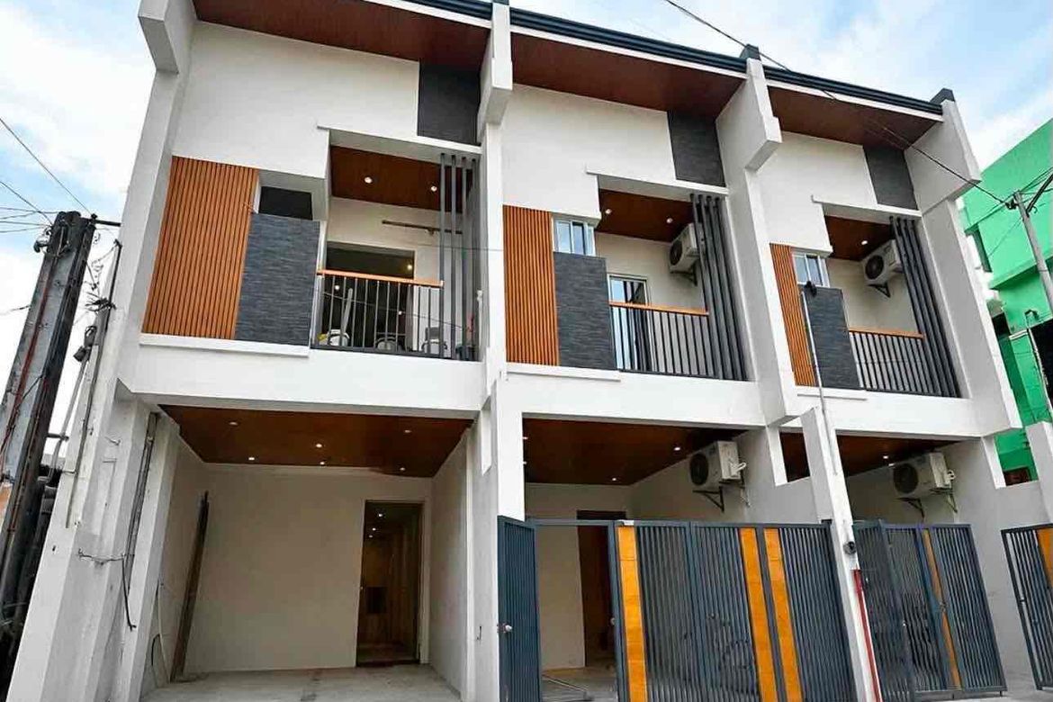 3 Bedroom House for Sale in San Isidro, Parañaque, Metro Manila