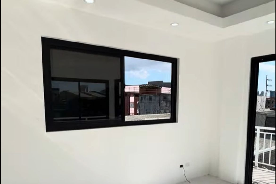 3 Bedroom House for Sale in San Juan, Metro Manila