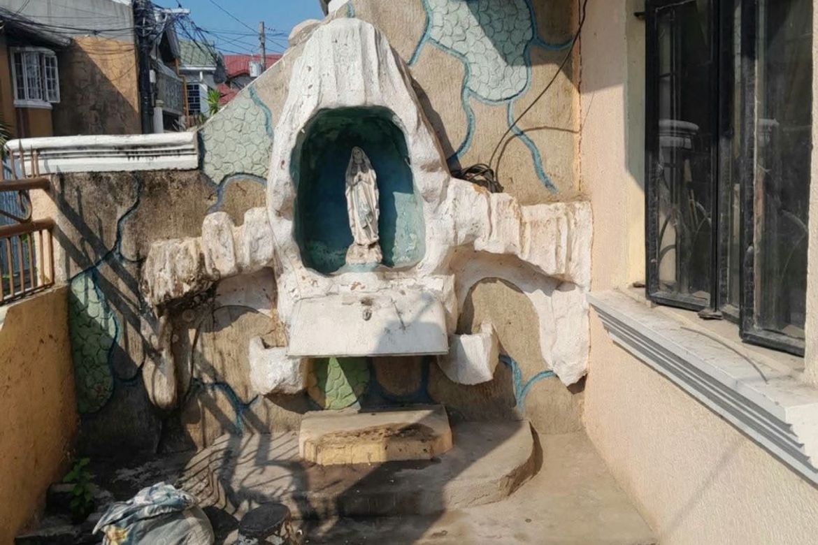 3 Bedroom House for Sale in San Lorenzo Ruiz, San Pedro, Laguna