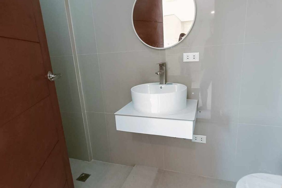 3 Bedroom House for Sale in San Miguel, Pasig, Metro Manila – photo 8