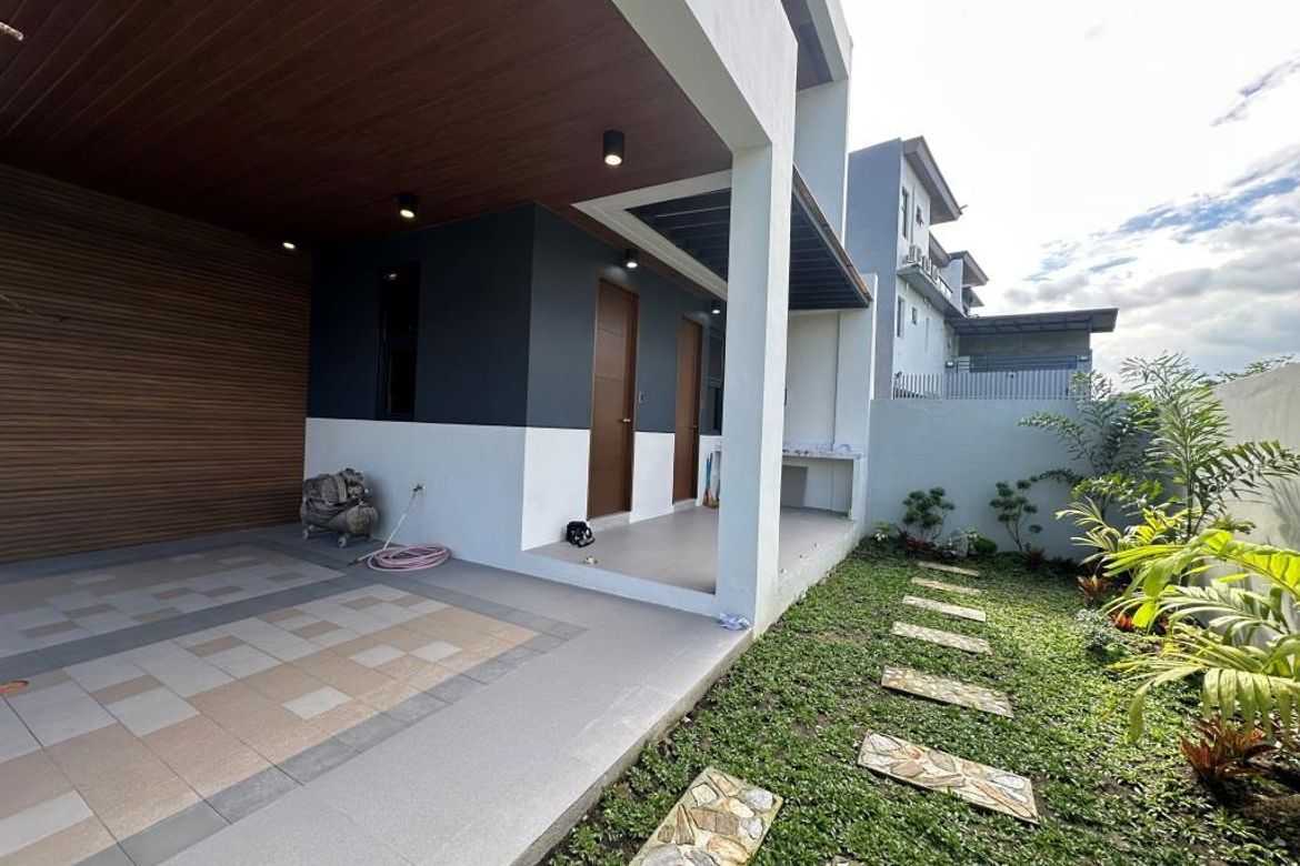 3 Bedroom House for Sale in Santa Ana, Taytay, Rizal – photo 5