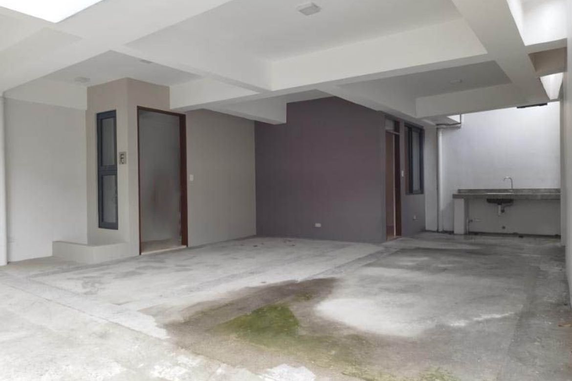 3 Bedroom House for Sale in Santa Cruz, Manila, Metro Manila near LRT-1 Doroteo Jose – photo 3