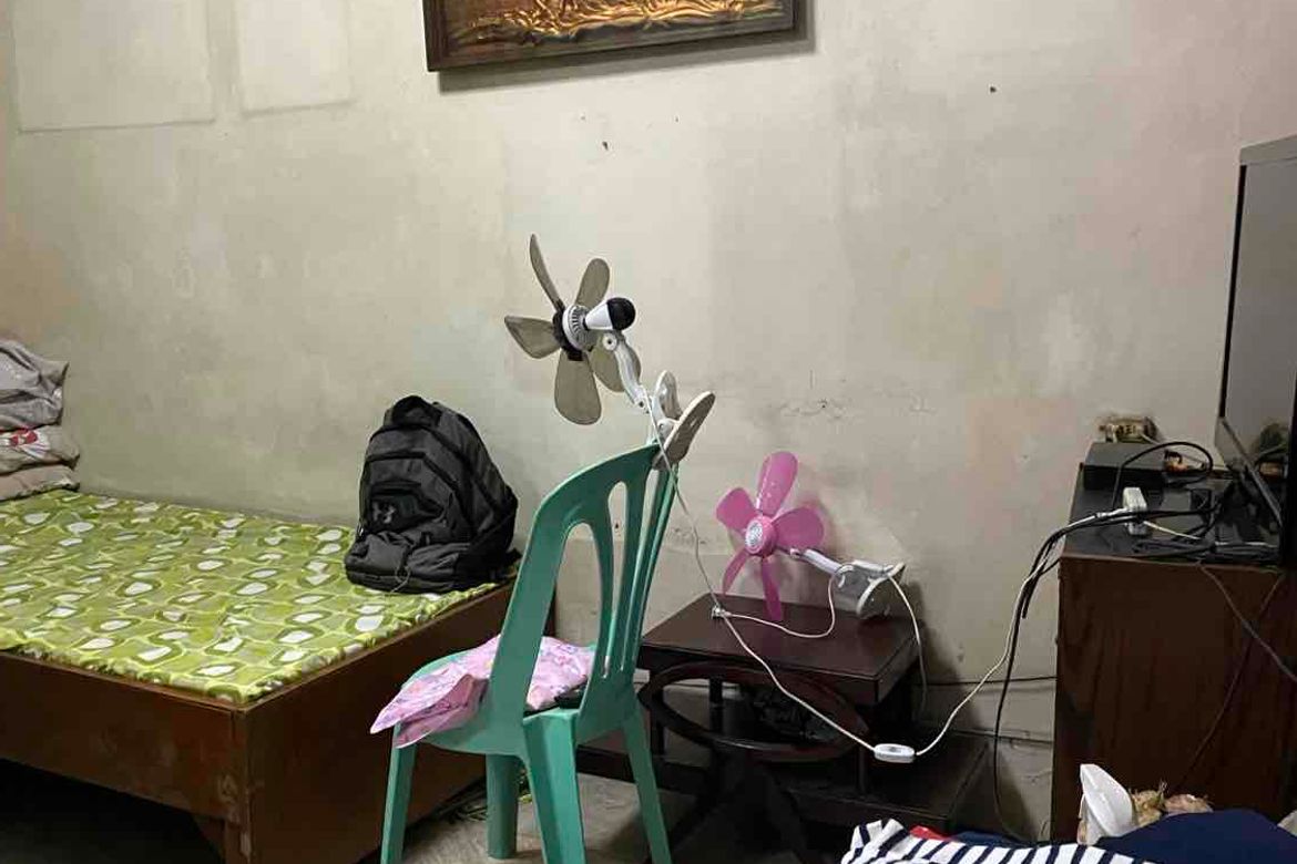 3 Bedroom House for Sale in Santo Cristo, Quezon City, Metro Manila near LRT-1 Roosevelt – photo 3