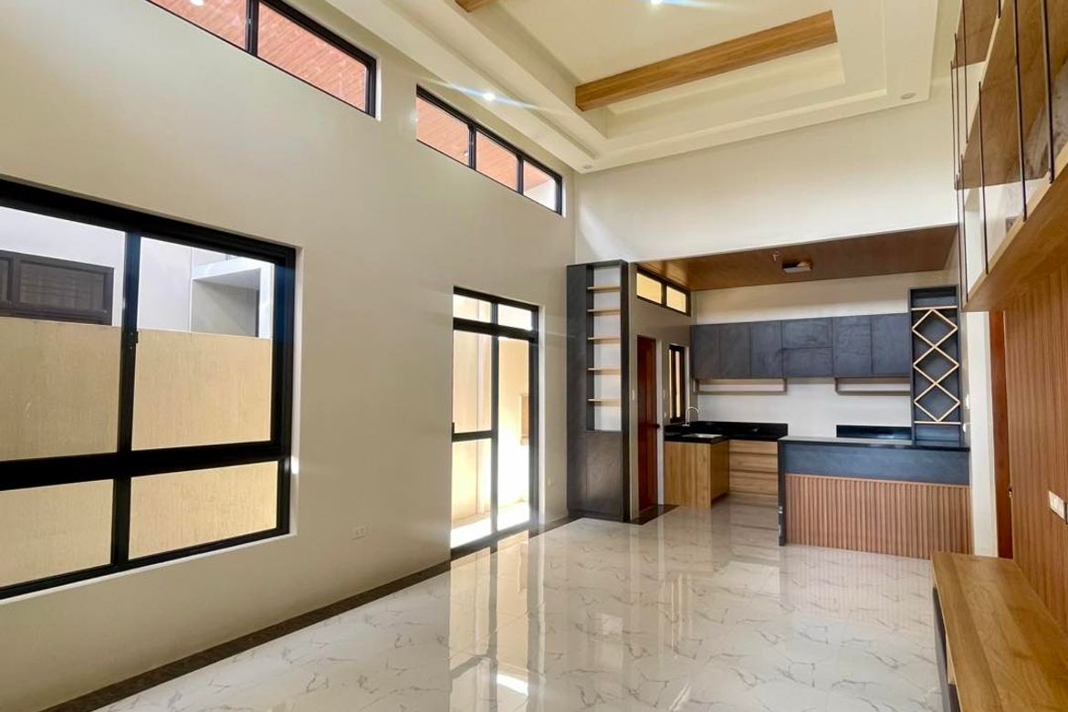3 Bedroom House for Sale in Santo Rosario, San Fernando, Pampanga – photo 3