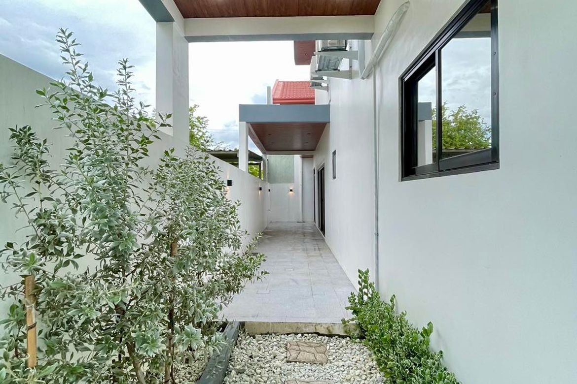 3 Bedroom House for Sale in Santo Rosario, San Fernando, Pampanga – photo 3