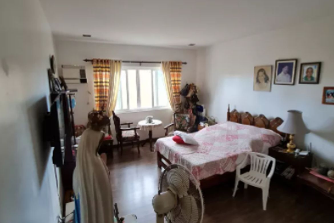 3 Bedroom House for Sale in Santolan, Pasig, Metro Manila near LRT-2 Santolan – photo 4