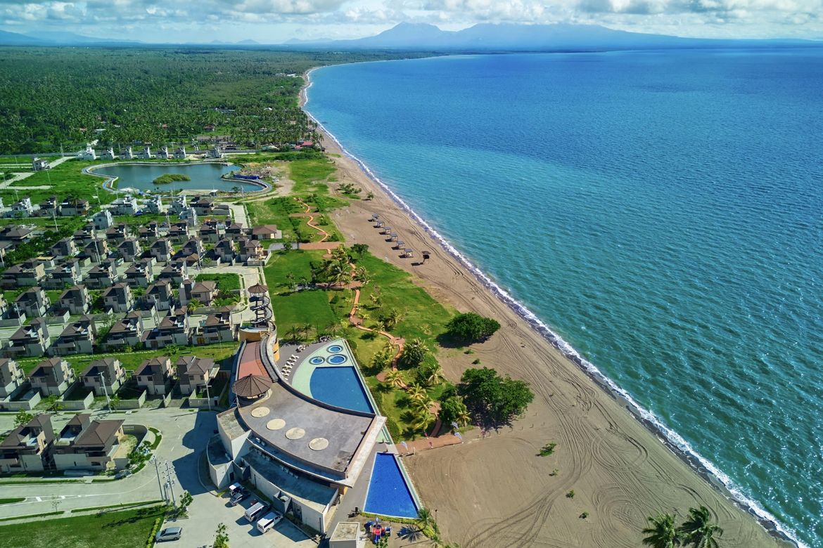 3 Bedroom House for Sale in Seafront Residences - House and Lot, Calubcub II, San Juan, Batangas – photo 4