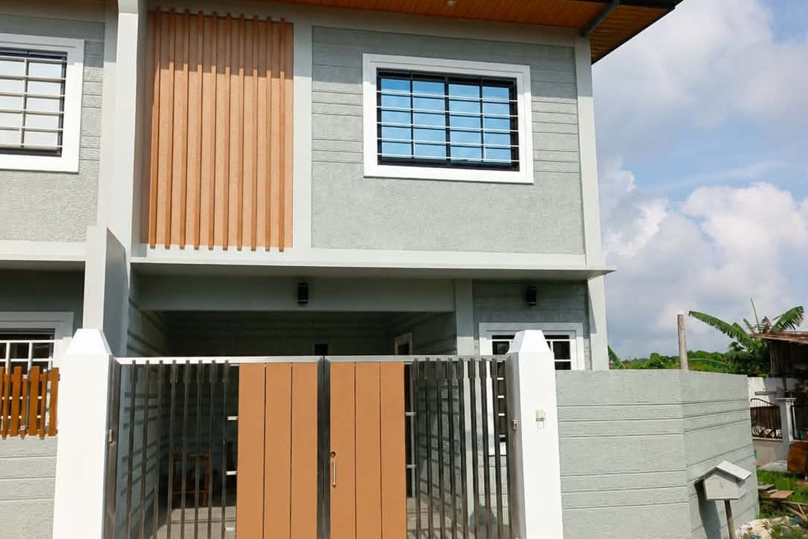 3 Bedroom House for Sale in Silang Junction South, Tagaytay, Cavite