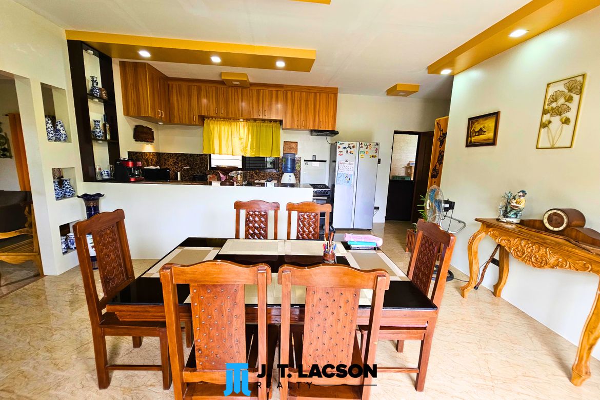 3 Bedroom House for Sale in South Poblacion, Valencia, Negros Oriental – photo 6