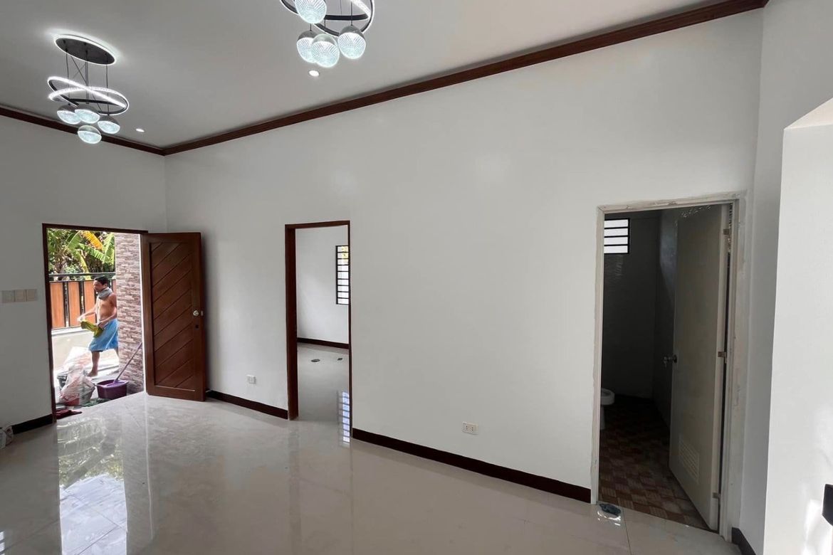 3 Bedroom House for Sale in Tagapo, Santa Rosa, Laguna – photo 3