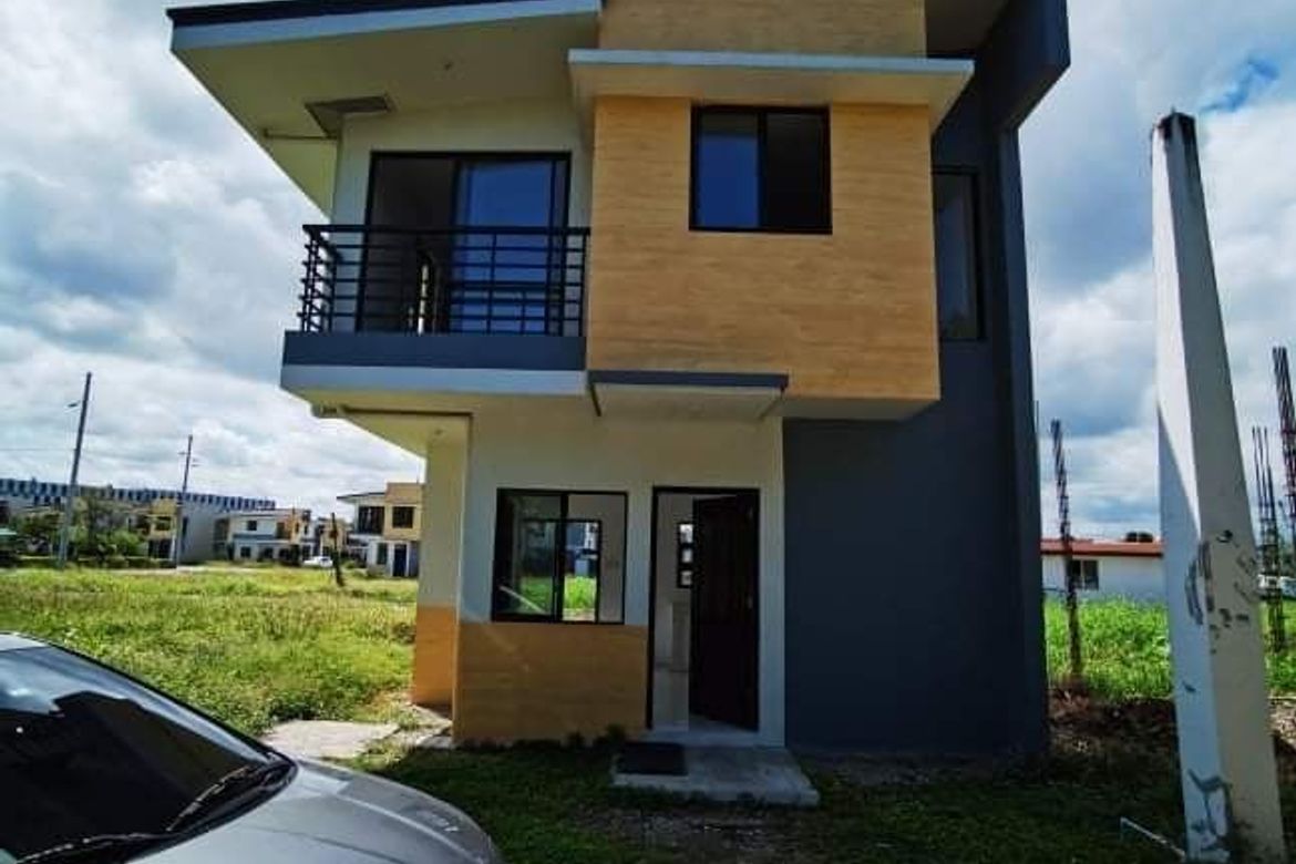 3 Bedroom House for Sale in Tagapo, Santa Rosa, Laguna