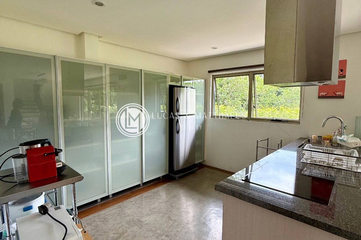 3 Bedroom House for Sale in Tagaytay Highlands, Iruhin East, Tagaytay, Cavite – photo 7