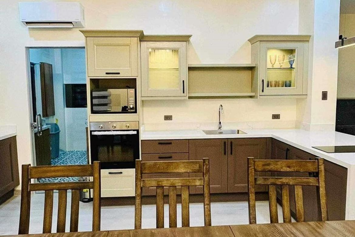 3 Bedroom House for Sale in Tagaytay Highlands, Iruhin East, Tagaytay, Cavite – photo 3