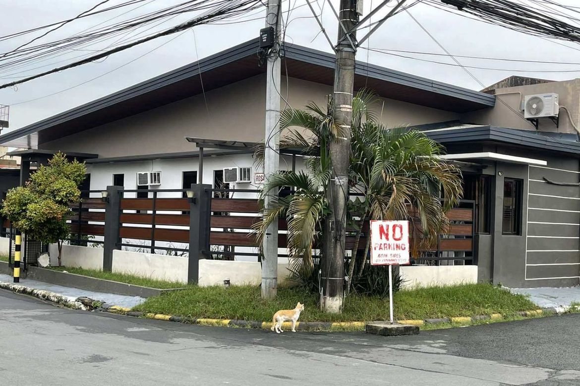 3 Bedroom House for Sale in Talon Dos, Las Piñas, Metro Manila