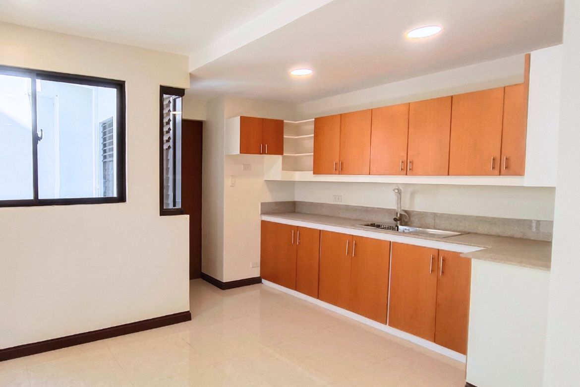 3 Bedroom House for Sale in Talon Kuatro, Las Piñas, Metro Manila – photo 6