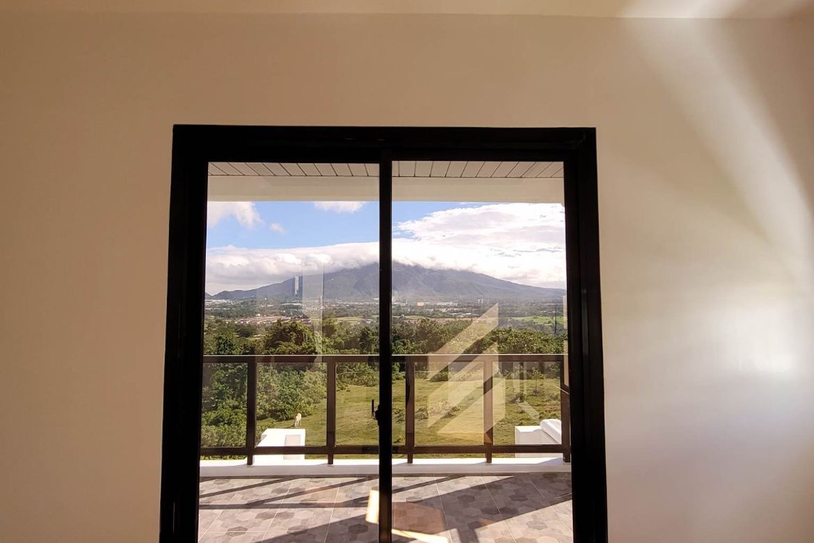 3 Bedroom House for Sale in Tanauan, Tanza, Cavite – photo 6