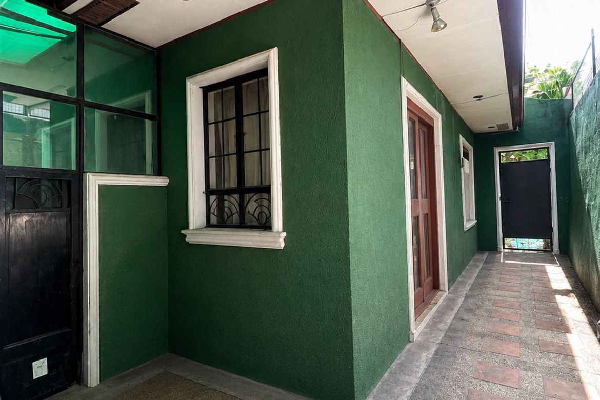 3 Bedroom House for Sale in Tandang Sora, Quezon City, Metro Manila – photo 3