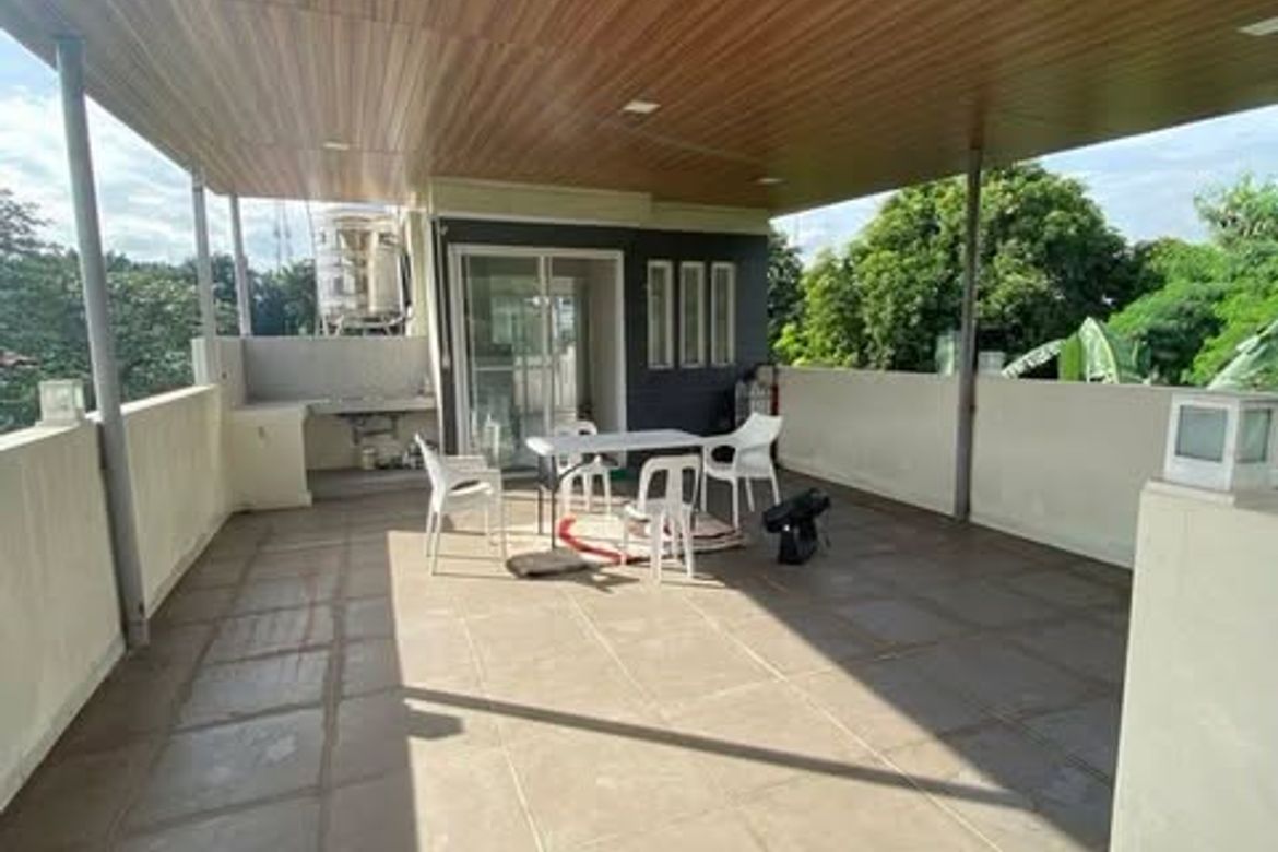 3 Bedroom House for Sale in Tandang Sora, Quezon City, Metro Manila – photo 7