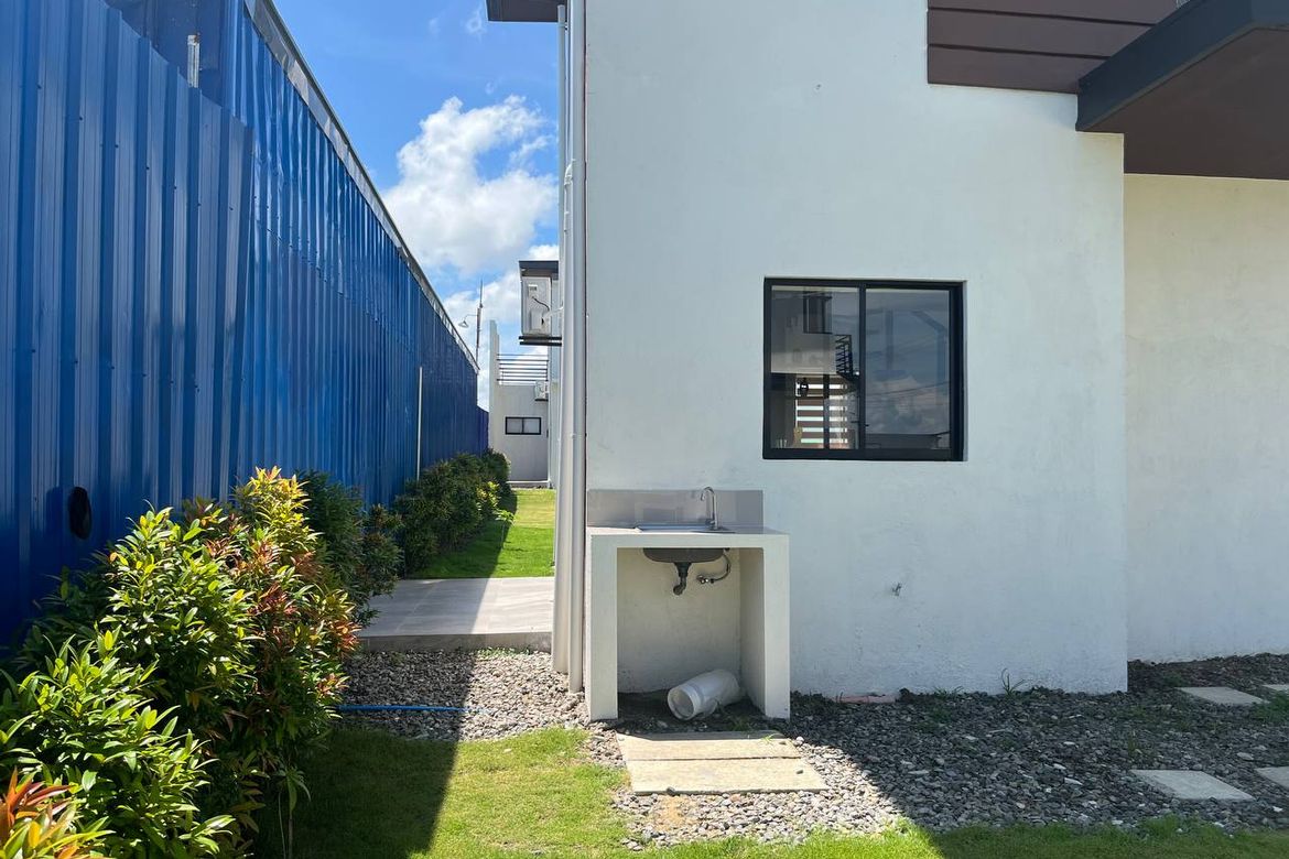 3 Bedroom House for Sale in Tangub, Bacolod, Negros Occidental – photo 7