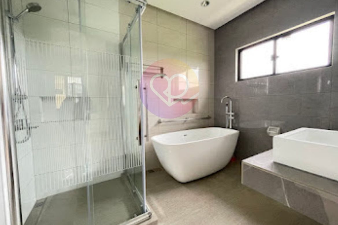 3 Bedroom House for Sale in The Grand Parkplace Village, Anabu I-B, Imus, Cavite – photo 6