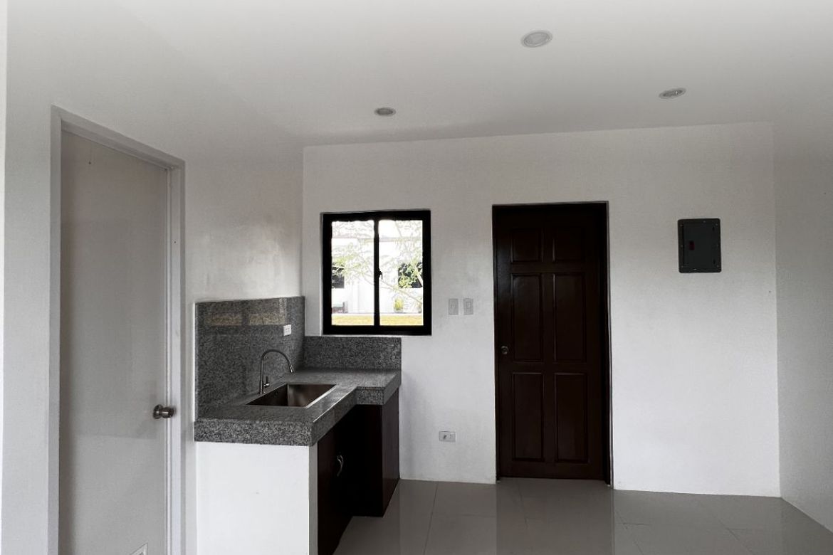 3 Bedroom House for Sale in The Meadow Residences, San Vicente, San Pedro, Laguna – photo 4