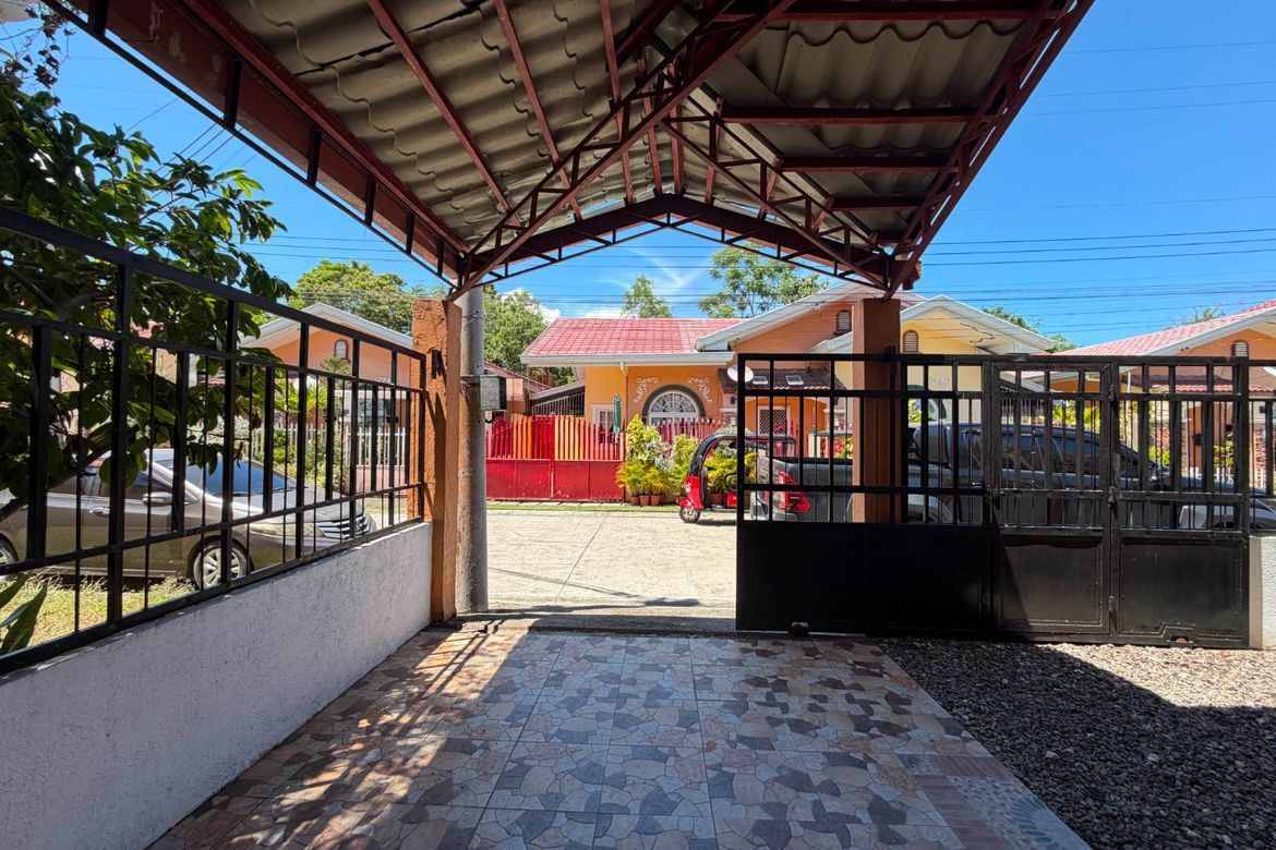 3 Bedroom House for Sale in Tinago, Dauis, Bohol – photo 2