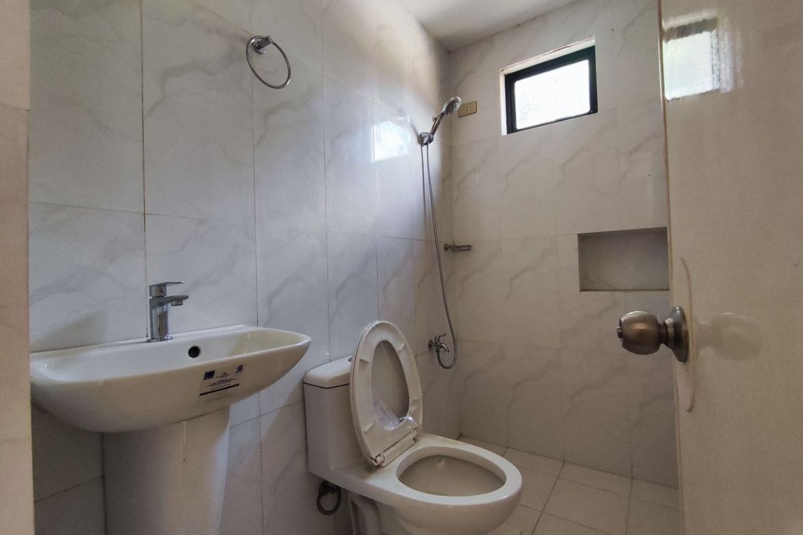 3 Bedroom House for Sale in Tungkong Mangga, San Jose del Monte, Bulacan – photo 8