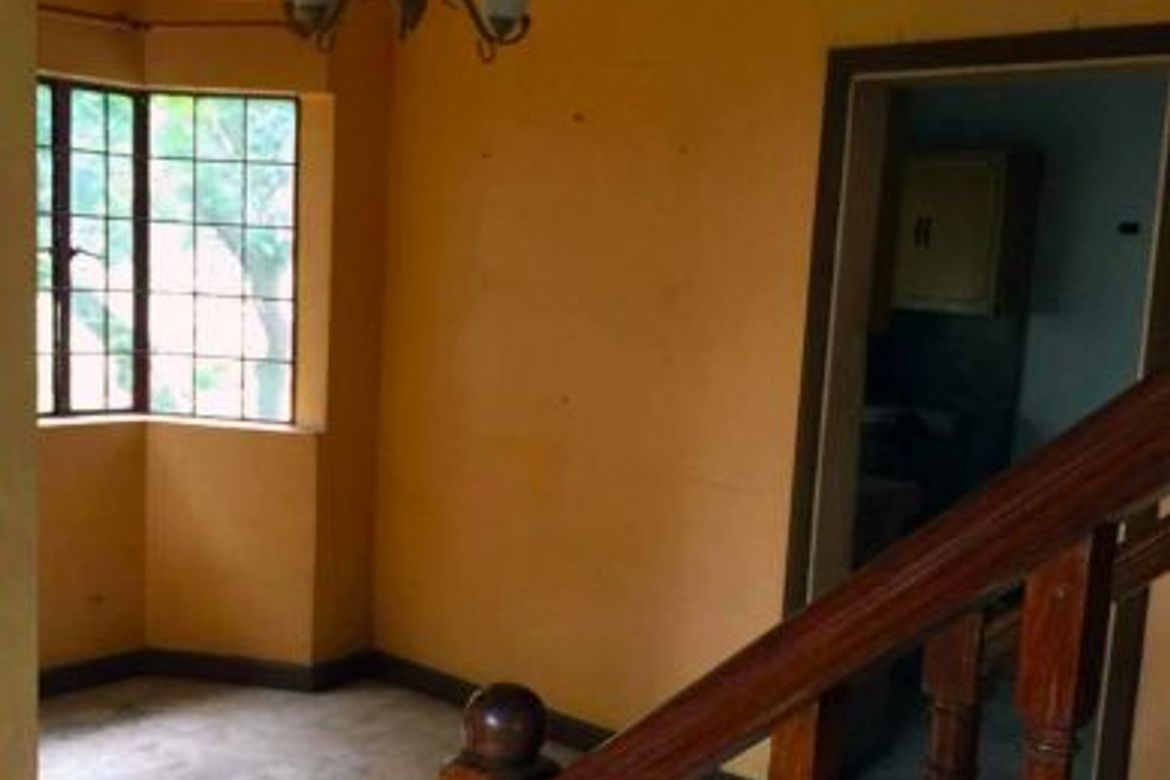 3 Bedroom House for Sale in Urdaneta Village, Bangkal, Makati, Metro Manila near MRT-3 Magallanes – photo 4