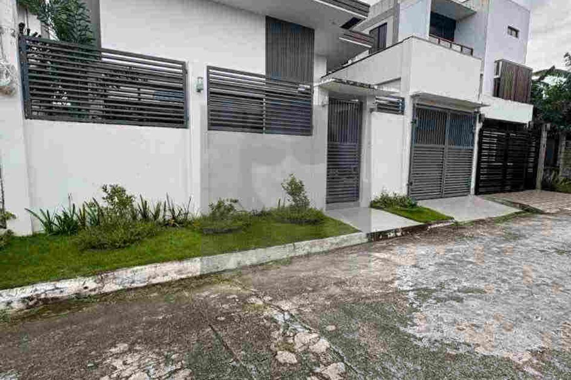 3 Bedroom House for Sale in Villamonte, Bacolod, Negros Occidental