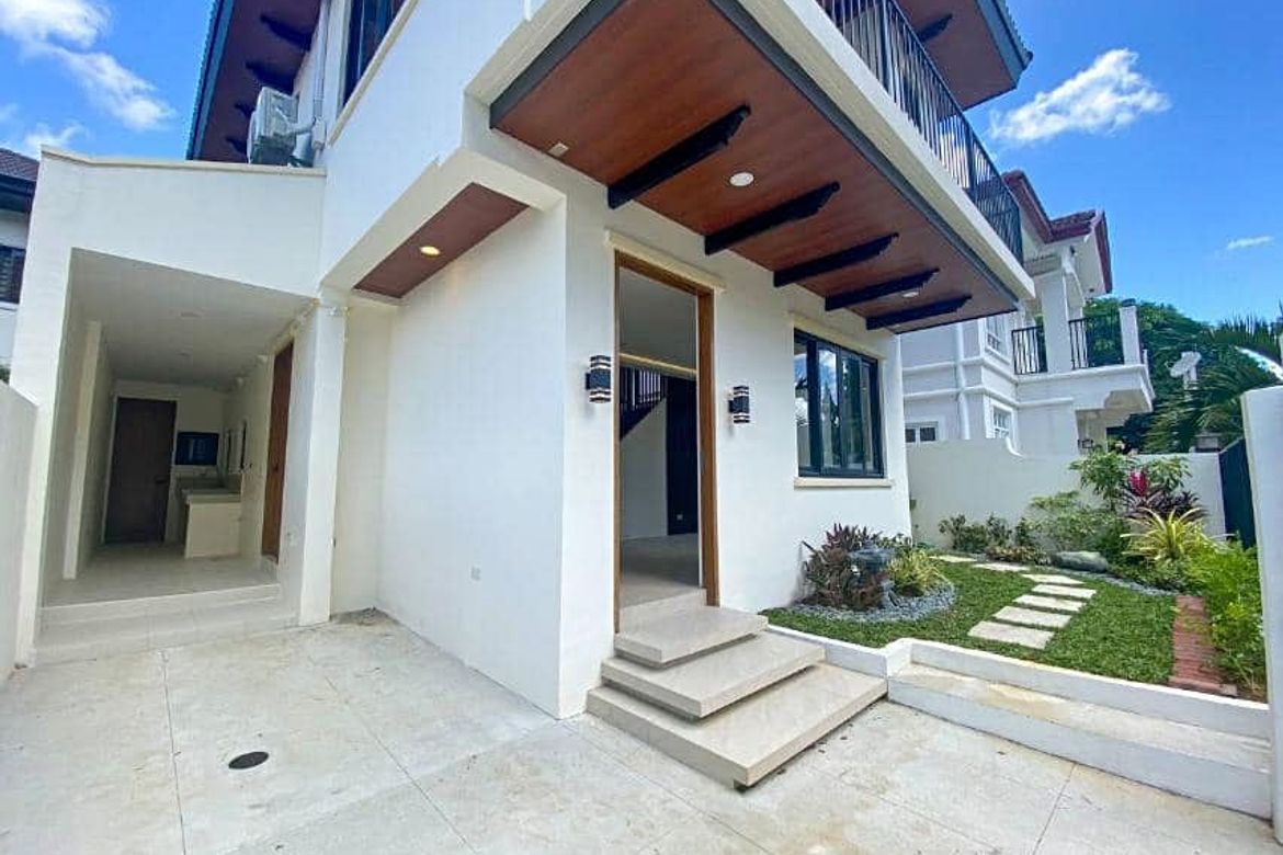 3 Bedroom House for Sale in Villas, South Forbes, Inchican, Silang, Cavite – photo 2