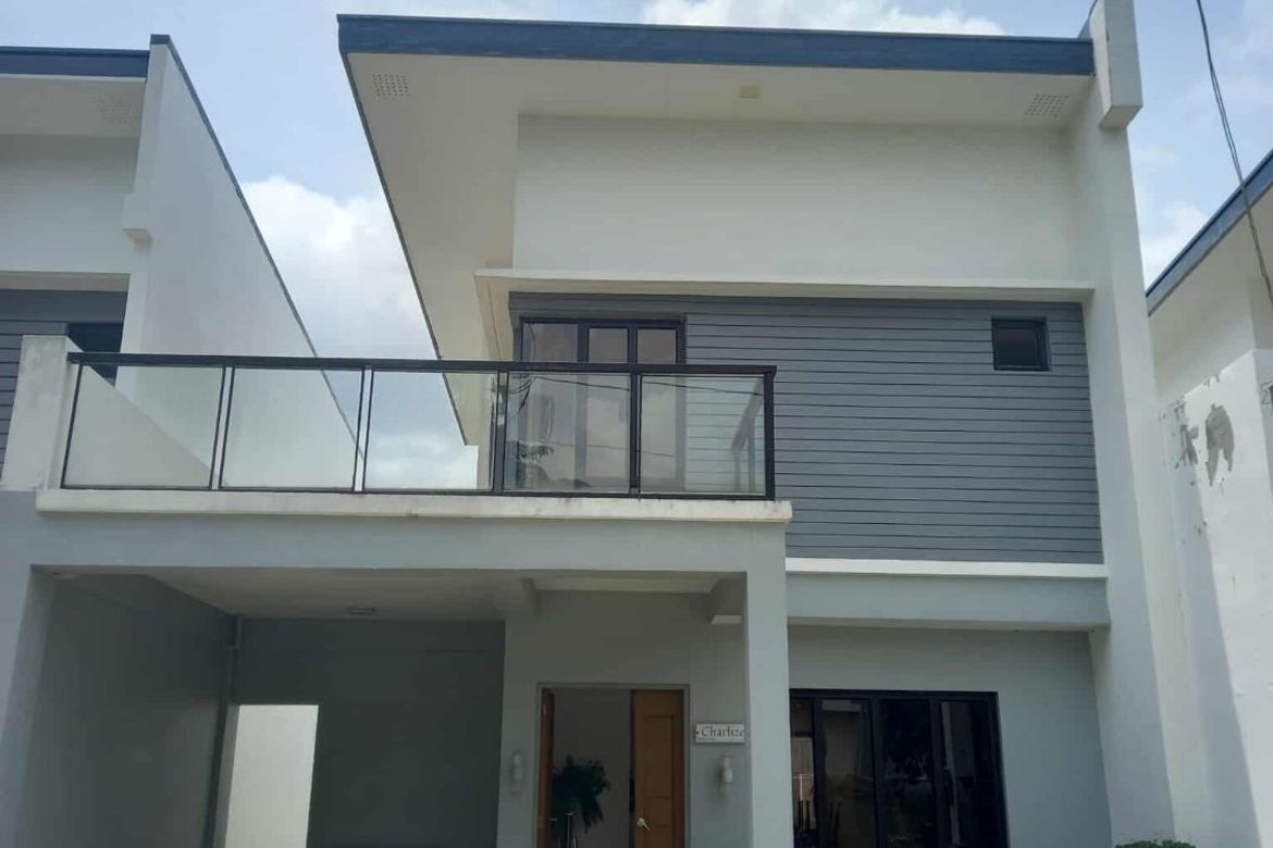 3 Bedroom House for Sale in West Beverly Hills, Langkaan I, Dasmariñas, Cavite