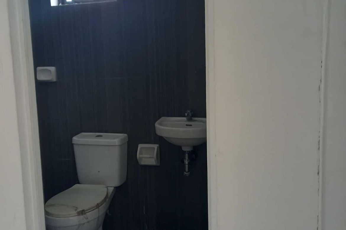 3 Bedroom House for Sale in West Beverly Hills, Langkaan I, Dasmariñas, Cavite – photo 7