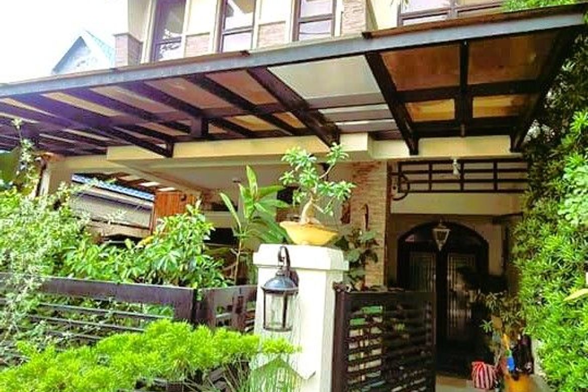 3 Bedroom House for Sale in Western Bicutan, Taguig, Metro Manila