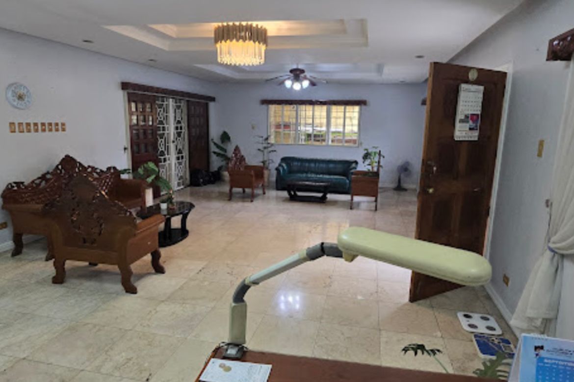 3 Bedroom House for Sale in Western Bicutan, Taguig, Metro Manila