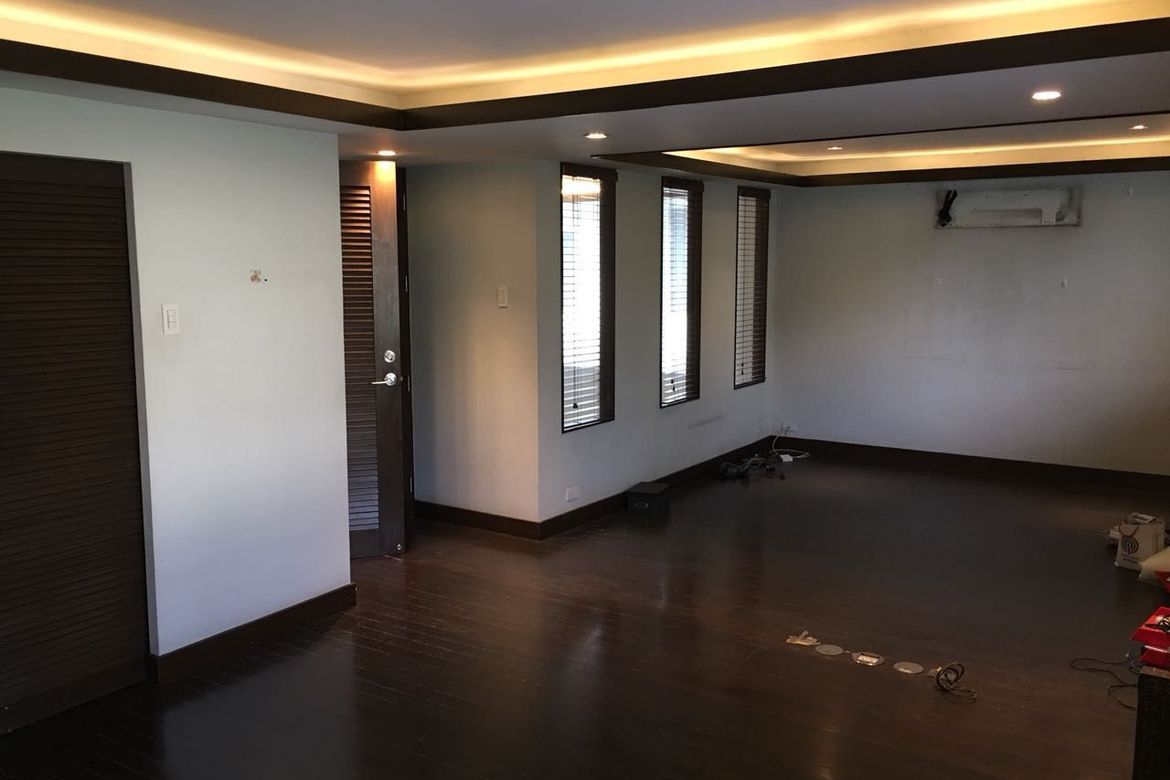 3 Bedroom House for Sale in White Plains, Quezon City, Metro Manila – photo 5